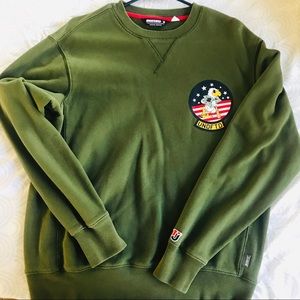Undefeated army green crew neck